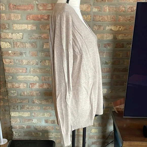 Garnet Hill Women's Beige Cashmere Sweater - L - Picture 4 of 7